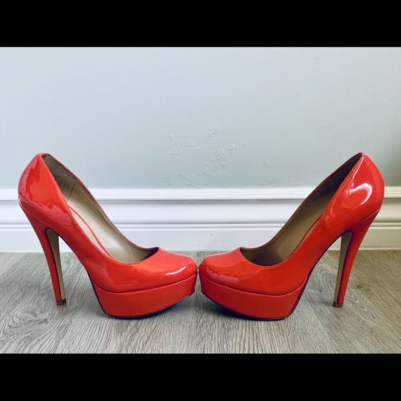 Aldo size 7 heels - Picture 3 of 5